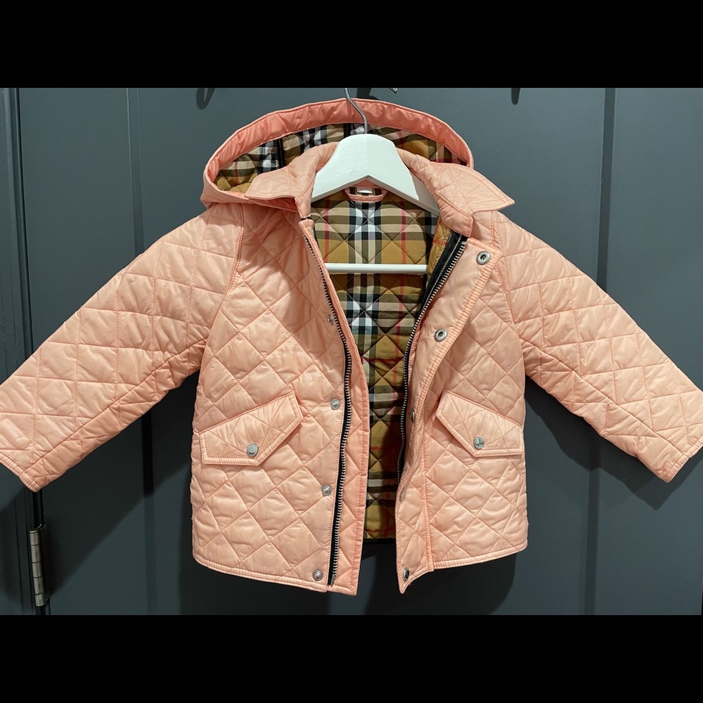 Like New Burberry Kids Hooded Diamond Quilted Jacket 3T